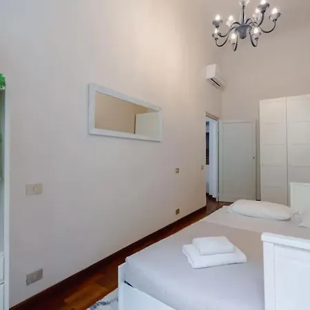 Apartment Cellini's House 3 Minuti Dal Duomo Florence